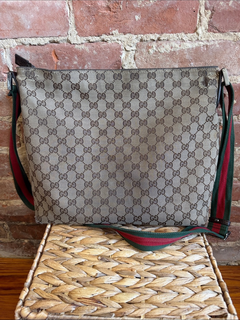 Gucci Brown GG Canvas Messenger Bag with Green-Red Web Strap - Picture 4 of 7